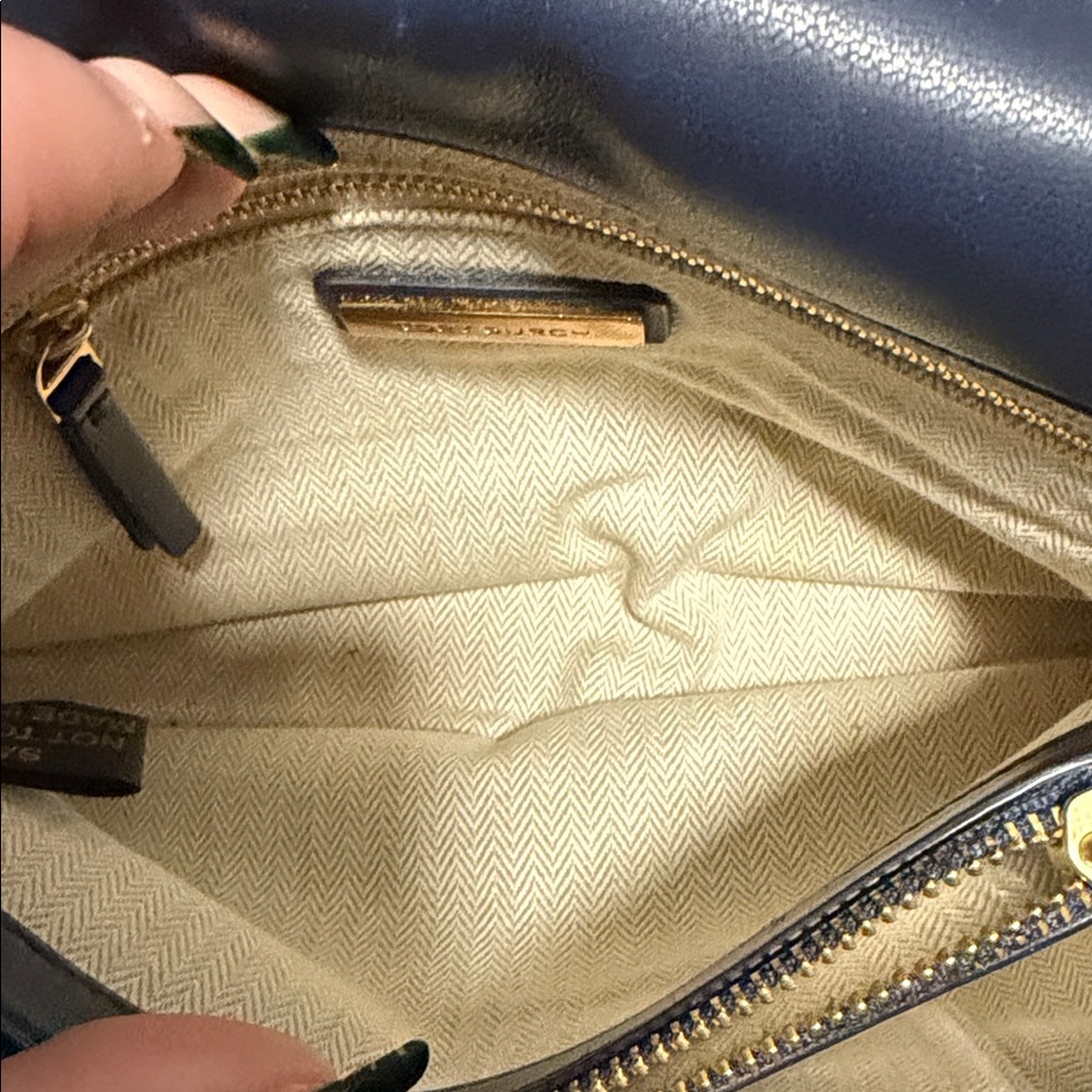 Tory Burch Tweed Crossbody/Shoulder bag - Picture 4 of 9